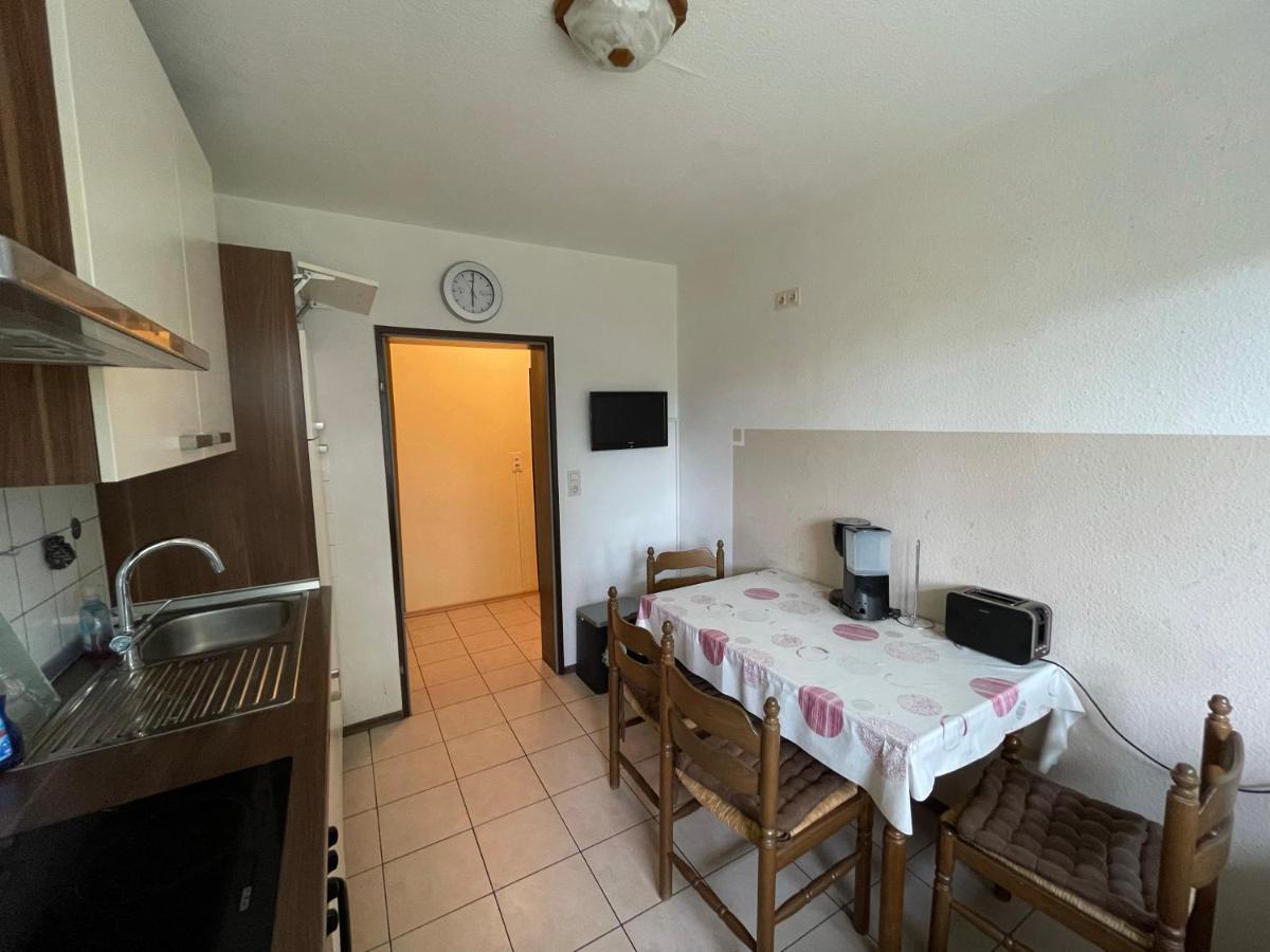Schoene Einfache Ferienwohnung Mitten In Oldenburg Exterior photo